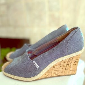 Toms Jean Material Wedges, Size 8W